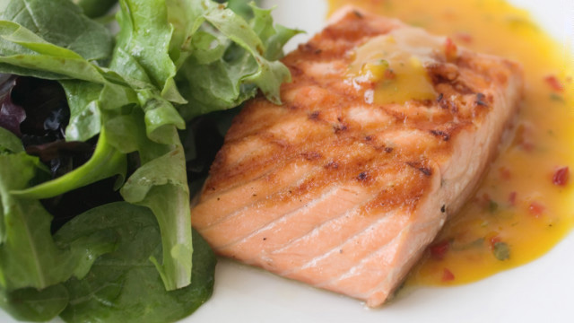 120404032614-superfoods-grilled-salmon-horizontal-gallery